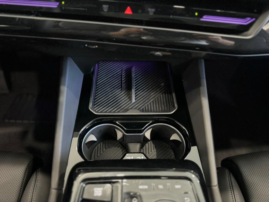 2025 BMW 5 Series 530i xDrive Sedan, available for sale in Franklin Square, New York | Luxury Motor Club. Franklin Square, New York 2025 BMW 5 Series 530i xDrive Sedan, available for sale in Franklin Square, New York | Luxury Motor Club. Franklin Square, New York