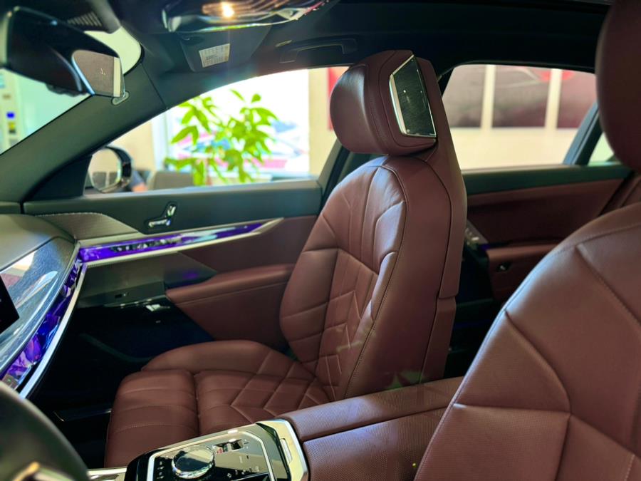 2024 BMW 7 Series 760i xDrive Sedan, available for sale in Franklin Sq, New York | Long Island Auto Center. Franklin Sq, New York 2024 BMW 7 Series 760i xDrive Sedan, available for sale in Franklin Sq, New York | Long Island Auto Center. Franklin Sq, New York