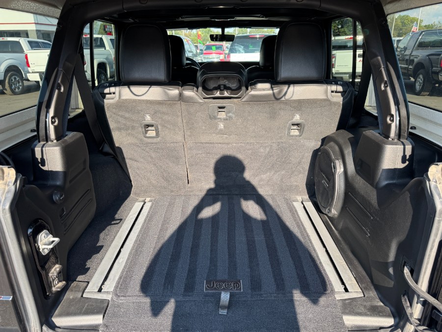 2018 Jeep Wrangler Unlimited Sahara 4x4, available for sale in Ortonville, Michigan | Marsh Auto Sales LLC. Ortonville, Michigan 2018 Jeep Wrangler Unlimited Sahara 4x4, available for sale in Ortonville, Michigan | Marsh Auto Sales LLC. Ortonville, Michigan