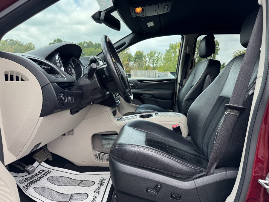 2018 Dodge Grand Caravan SXT Wagon, available for sale in Ortonville, Michigan | Marsh Auto Sales LLC. Ortonville, Michigan 2018 Dodge Grand Caravan SXT Wagon, available for sale in Ortonville, Michigan | Marsh Auto Sales LLC. Ortonville, Michigan