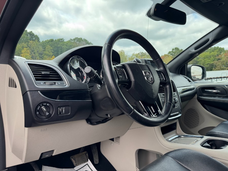 2018 Dodge Grand Caravan SXT Wagon, available for sale in Ortonville, Michigan | Marsh Auto Sales LLC. Ortonville, Michigan 2018 Dodge Grand Caravan SXT Wagon, available for sale in Ortonville, Michigan | Marsh Auto Sales LLC. Ortonville, Michigan