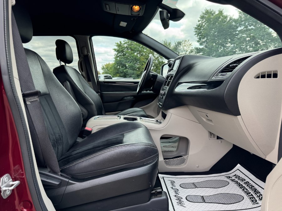 2018 Dodge Grand Caravan SXT Wagon, available for sale in Ortonville, Michigan | Marsh Auto Sales LLC. Ortonville, Michigan 2018 Dodge Grand Caravan SXT Wagon, available for sale in Ortonville, Michigan | Marsh Auto Sales LLC. Ortonville, Michigan