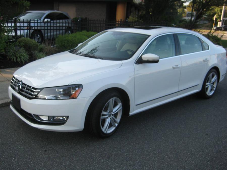 2014 Volkswagen Passat 1.8T SEL Premium PZEV 4dr Sedan 6A, available for sale in Massapequa, New York | Rite Choice Auto Inc.. Massapequa, New York 2014 Volkswagen Passat 1.8T SEL Premium PZEV 4dr Sedan 6A, available for sale in Massapequa, New York | Rite Choice Auto Inc.. Massapequa, New York