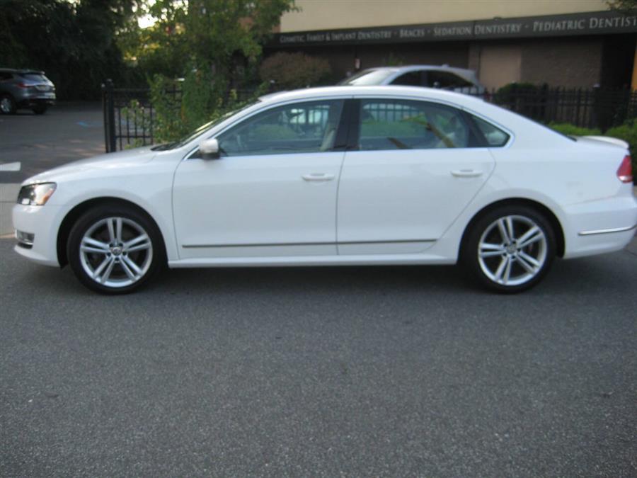 2014 Volkswagen Passat 1.8T SEL Premium PZEV 4dr Sedan 6A, available for sale in Massapequa, New York | Rite Choice Auto Inc.. Massapequa, New York 2014 Volkswagen Passat 1.8T SEL Premium PZEV 4dr Sedan 6A, available for sale in Massapequa, New York | Rite Choice Auto Inc.. Massapequa, New York