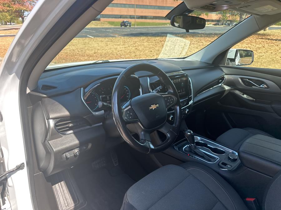 2019 Chevrolet Traverse AWD 4dr LT Cloth w/1LT, available for sale in Beavercreek, Ohio | Wholesale Direct Motors. Beavercreek, Ohio 2019 Chevrolet Traverse AWD 4dr LT Cloth w/1LT, available for sale in Beavercreek, Ohio | Wholesale Direct Motors. Beavercreek, Ohio