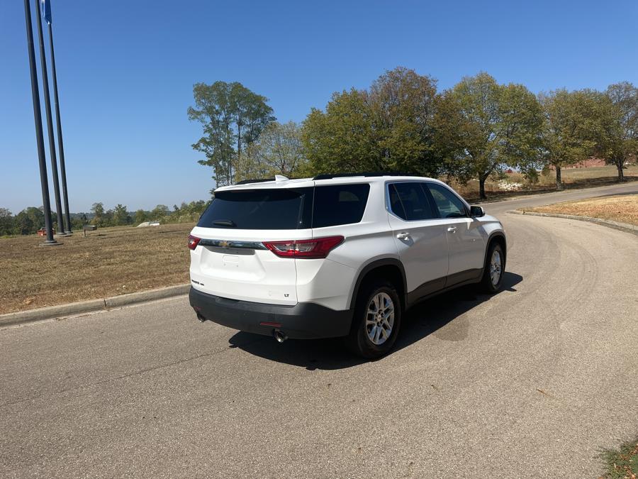 2019 Chevrolet Traverse AWD 4dr LT Cloth w/1LT, available for sale in Beavercreek, Ohio | Wholesale Direct Motors. Beavercreek, Ohio 2019 Chevrolet Traverse AWD 4dr LT Cloth w/1LT, available for sale in Beavercreek, Ohio | Wholesale Direct Motors. Beavercreek, Ohio