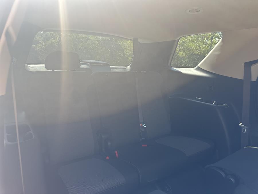 2019 Chevrolet Traverse AWD 4dr LT Cloth w/1LT, available for sale in Beavercreek, Ohio | Wholesale Direct Motors. Beavercreek, Ohio 2019 Chevrolet Traverse AWD 4dr LT Cloth w/1LT, available for sale in Beavercreek, Ohio | Wholesale Direct Motors. Beavercreek, Ohio