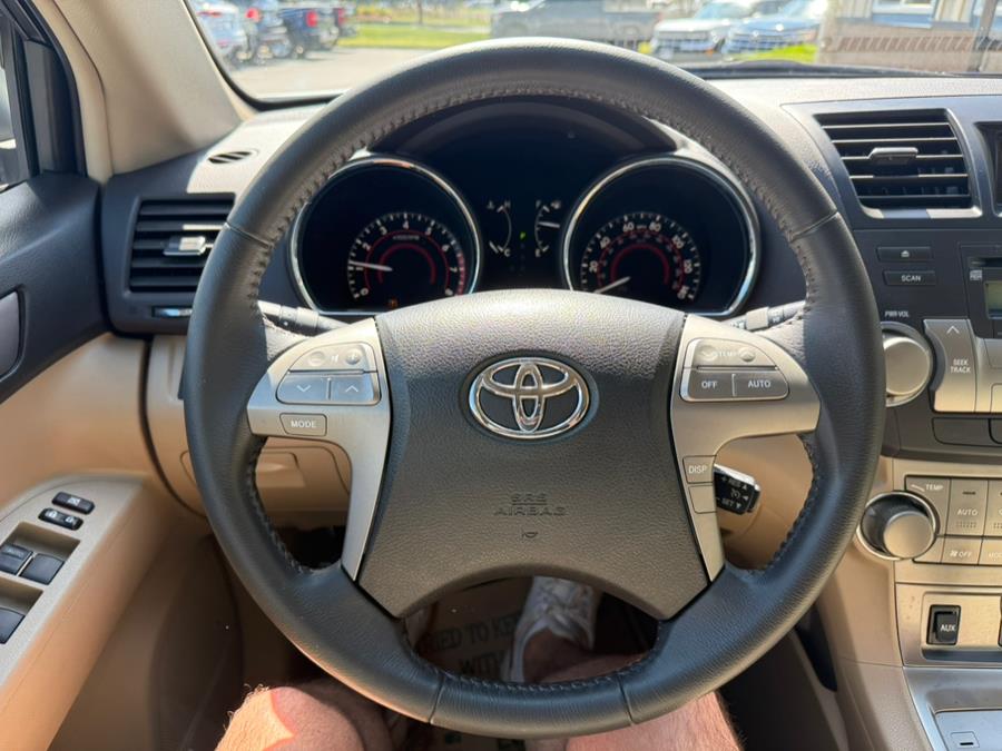 2008 Toyota Highlander 4WD 4dr Sport, available for sale in East Windsor, Connecticut | Century Auto And Truck. East Windsor, Connecticut 2008 Toyota Highlander 4WD 4dr Sport, available for sale in East Windsor, Connecticut | Century Auto And Truck. East Windsor, Connecticut