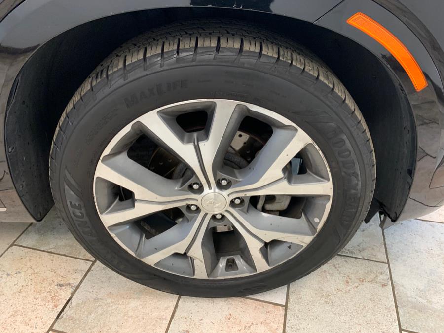 2022 Hyundai Palisade Limited photo 8