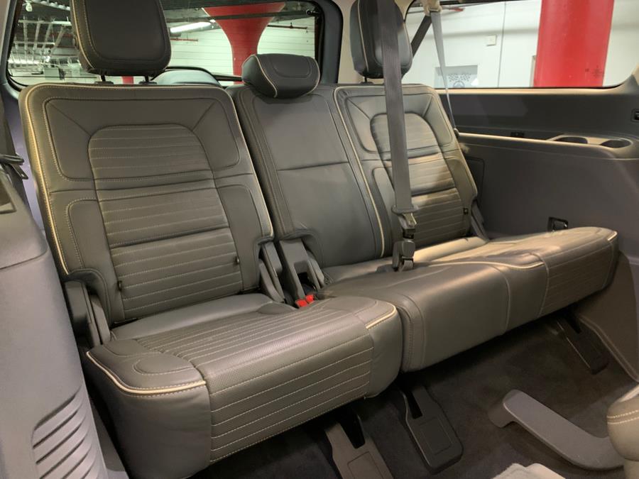 2022 Lincoln Navigator Black Label photo 47