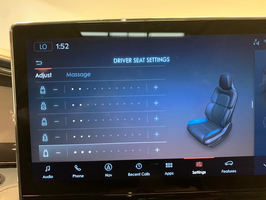 2022 Lincoln Navigator Black Label photo 23