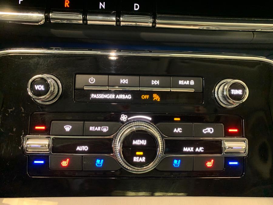 2022 Lincoln Navigator Black Label photo 28