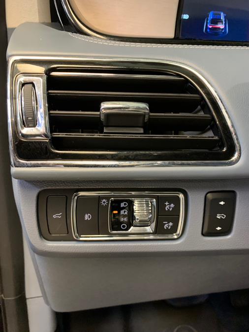2022 Lincoln Navigator Black Label photo 11