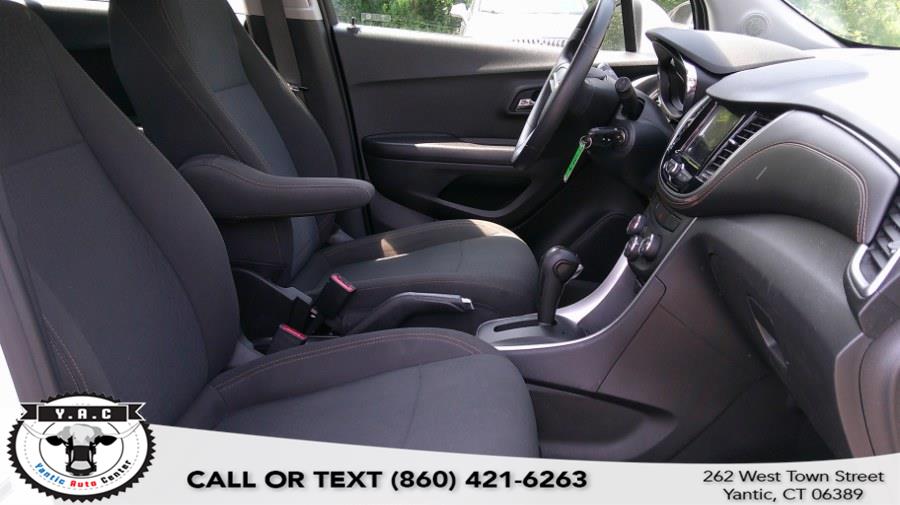 2021 Chevrolet Trax AWD 4dr LS, available for sale in Yantic, Connecticut | Yantic Auto Center. Yantic, Connecticut 2021 Chevrolet Trax AWD 4dr LS, available for sale in Yantic, Connecticut | Yantic Auto Center. Yantic, Connecticut
