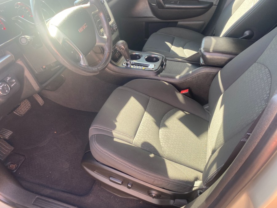 2015 GMC Acadia AWD 4dr SLE w/SLE-2, available for sale in Middle Village, New York | Middle Village Motors . Middle Village, New York 2015 GMC Acadia AWD 4dr SLE w/SLE-2, available for sale in Middle Village, New York | Middle Village Motors . Middle Village, New York