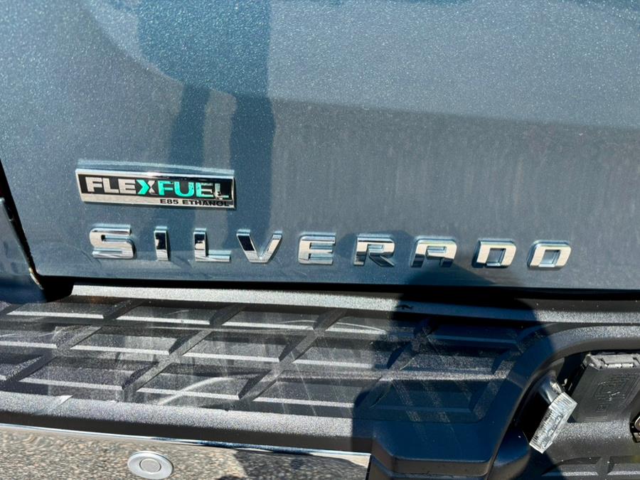 2011 Chevrolet Silverado 1500 4WD Ext Cab 143.5" LT, available for sale in South Windsor, Connecticut | Mike And Tony Auto Sales, Inc. South Windsor, Connecticut 2011 Chevrolet Silverado 1500 4WD Ext Cab 143.5" LT, available for sale in South Windsor, Connecticut | Mike And Tony Auto Sales, Inc. South Windsor, Connecticut