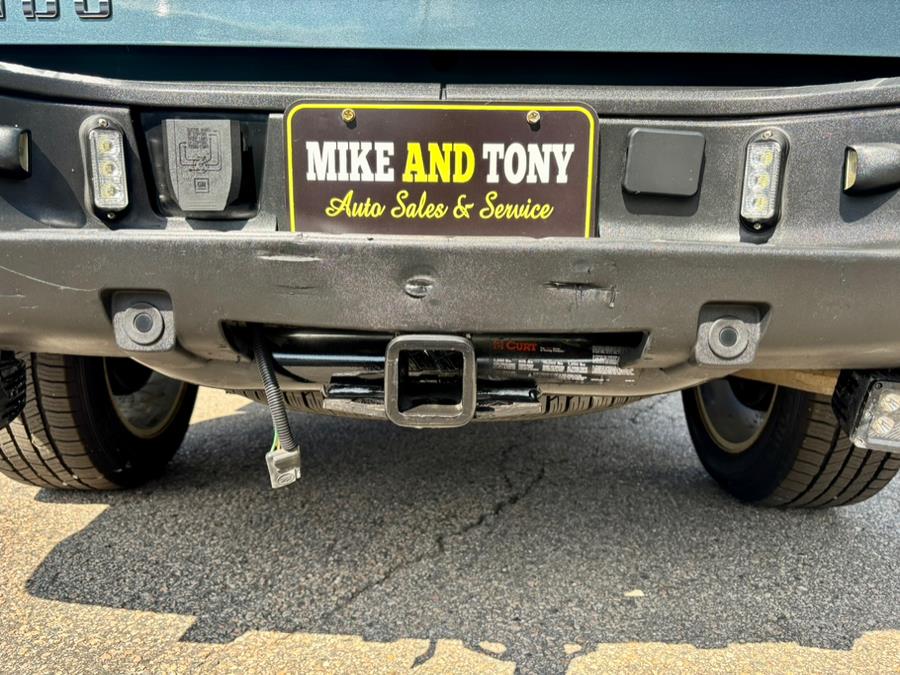 2011 Chevrolet Silverado 1500 4WD Ext Cab 143.5" LT, available for sale in South Windsor, Connecticut | Mike And Tony Auto Sales, Inc. South Windsor, Connecticut 2011 Chevrolet Silverado 1500 4WD Ext Cab 143.5" LT, available for sale in South Windsor, Connecticut | Mike And Tony Auto Sales, Inc. South Windsor, Connecticut