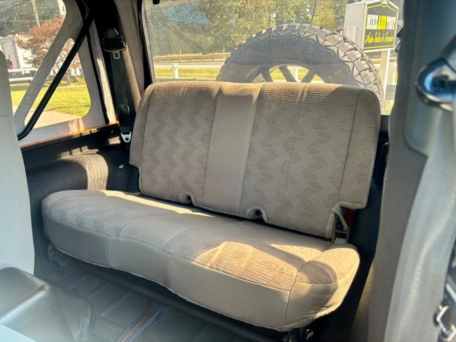 2004 Jeep Wrangler 2dr X, available for sale in South Windsor, Connecticut | Mike And Tony Auto Sales, Inc. South Windsor, Connecticut 2004 Jeep Wrangler 2dr X, available for sale in South Windsor, Connecticut | Mike And Tony Auto Sales, Inc. South Windsor, Connecticut