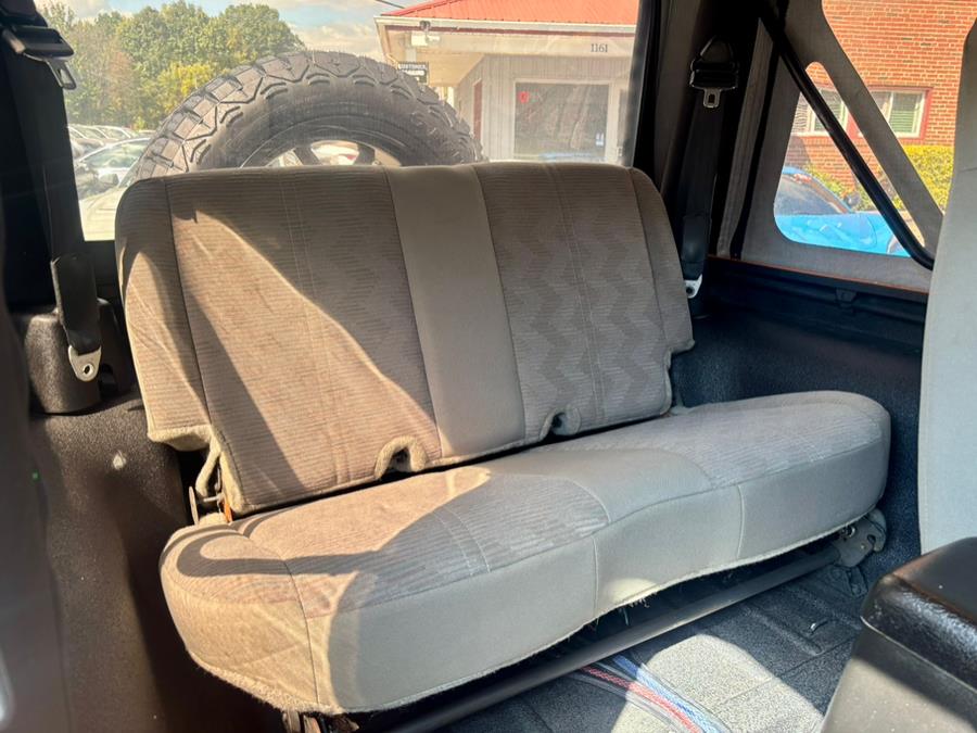 2004 Jeep Wrangler 2dr X, available for sale in South Windsor, Connecticut | Mike And Tony Auto Sales, Inc. South Windsor, Connecticut 2004 Jeep Wrangler 2dr X, available for sale in South Windsor, Connecticut | Mike And Tony Auto Sales, Inc. South Windsor, Connecticut