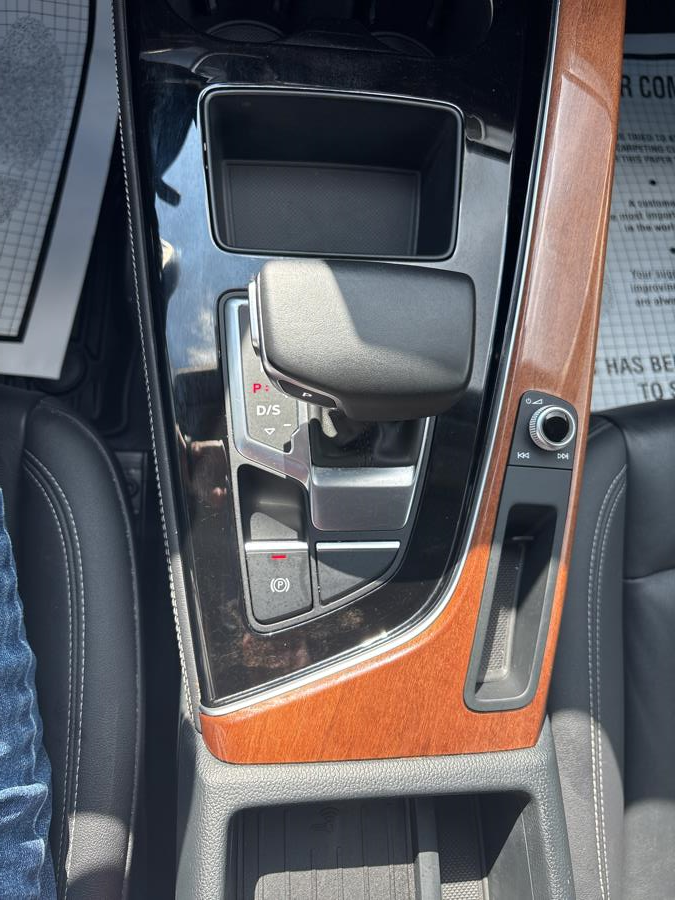 2020 Audi A4 allroad Premium Plus 2.0 TFSI quattro, available for sale in Old Saybrook, Connecticut | Saybrook Auto Barn. Old Saybrook, Connecticut 2020 Audi A4 allroad Premium Plus 2.0 TFSI quattro, available for sale in Old Saybrook, Connecticut | Saybrook Auto Barn. Old Saybrook, Connecticut