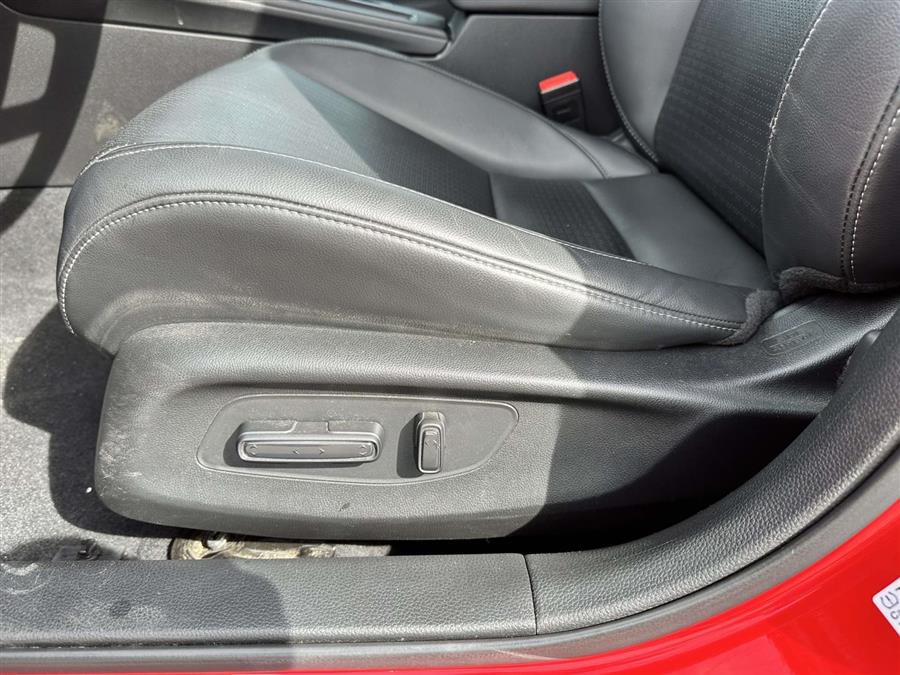 2022 Honda Civic Hatchback EX-L, available for sale in Patchogue, New York | Baron Supercenter. Patchogue, New York 2022 Honda Civic Hatchback EX-L, available for sale in Patchogue, New York | Baron Supercenter. Patchogue, New York