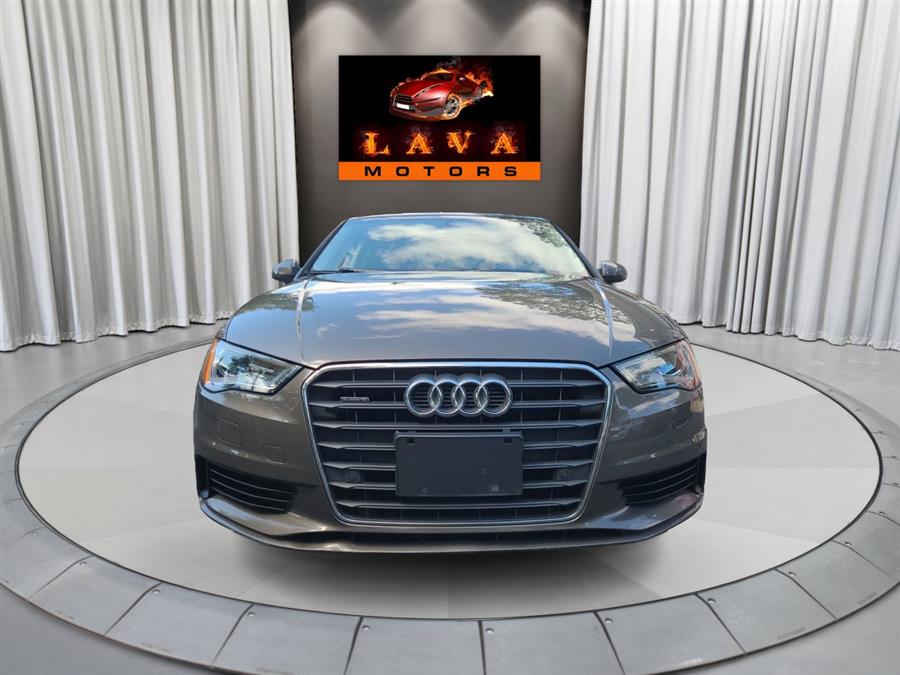 2016 Audi A3 Quattro 2.0T Premium photo 2
