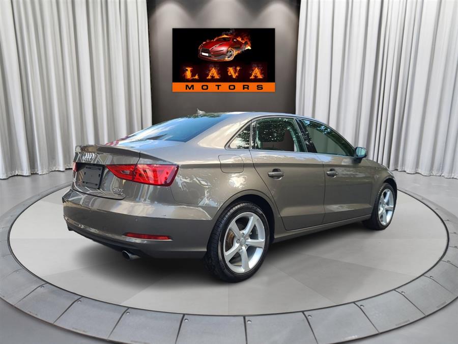 2016 Audi A3 Quattro 2.0T Premium photo 7