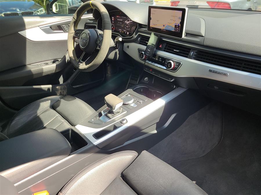2017 Audi A4 TFSI Prestige Quattro photo 30