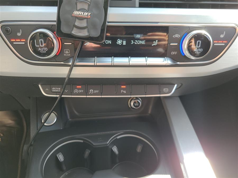 2017 Audi A4 TFSI Prestige Quattro photo 34