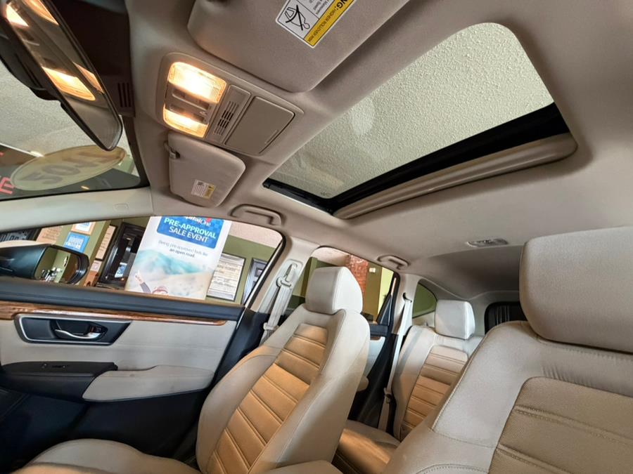 2017 Honda CR-V EX AWD, available for sale in West Hartford, Connecticut | AutoMax. West Hartford, Connecticut 2017 Honda CR-V EX AWD, available for sale in West Hartford, Connecticut | AutoMax. West Hartford, Connecticut