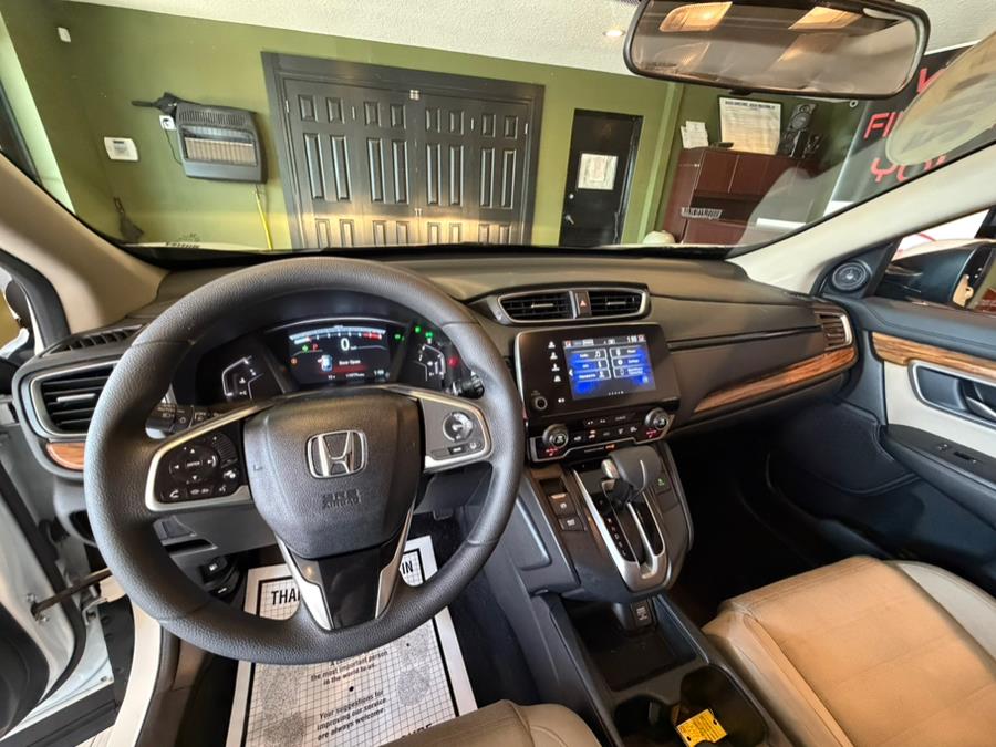 2017 Honda CR-V EX AWD, available for sale in West Hartford, Connecticut | AutoMax. West Hartford, Connecticut 2017 Honda CR-V EX AWD, available for sale in West Hartford, Connecticut | AutoMax. West Hartford, Connecticut