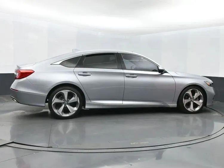 2020 Honda Accord Touring Sedan 4D, available for sale in Linden, New Jersey | Route 27 Auto Mall. Linden, New Jersey 2020 Honda Accord Touring Sedan 4D, available for sale in Linden, New Jersey | Route 27 Auto Mall. Linden, New Jersey