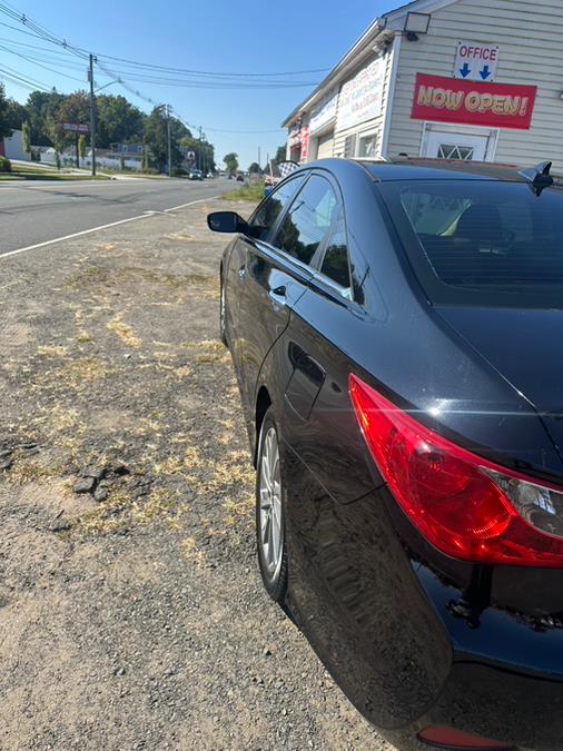 2014 Hyundai Sonata 4dr Sdn 2.4L Auto Limited, available for sale in Wallingford, Connecticut | Wallingford Auto Center LLC. Wallingford, Connecticut 2014 Hyundai Sonata 4dr Sdn 2.4L Auto Limited, available for sale in Wallingford, Connecticut | Wallingford Auto Center LLC. Wallingford, Connecticut