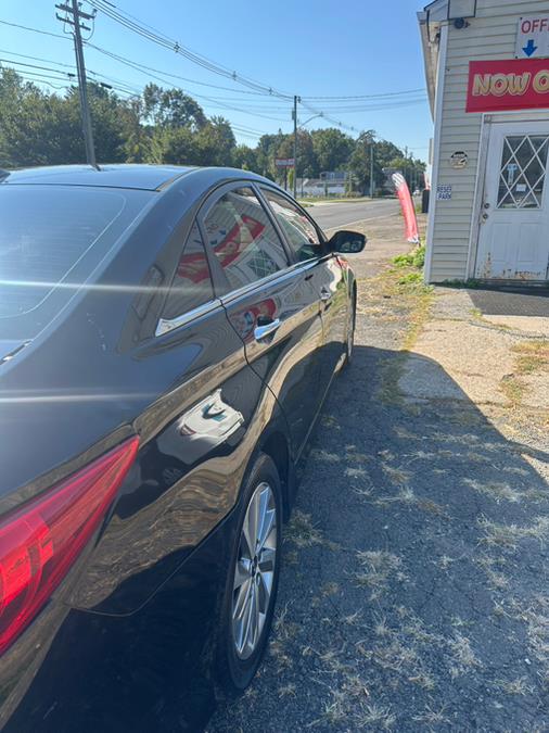 2014 Hyundai Sonata 4dr Sdn 2.4L Auto Limited, available for sale in Wallingford, Connecticut | Wallingford Auto Center LLC. Wallingford, Connecticut 2014 Hyundai Sonata 4dr Sdn 2.4L Auto Limited, available for sale in Wallingford, Connecticut | Wallingford Auto Center LLC. Wallingford, Connecticut