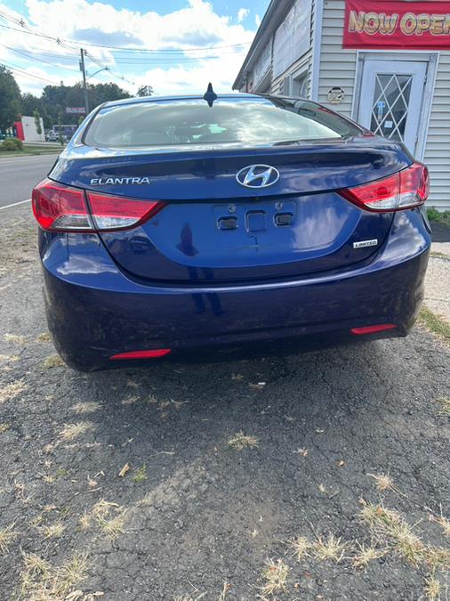 2013 Hyundai Elantra 4dr Sdn Auto GLS PZEV (Alabama Plant), available for sale in Wallingford, Connecticut | Wallingford Auto Center LLC. Wallingford, Connecticut 2013 Hyundai Elantra 4dr Sdn Auto GLS PZEV (Alabama Plant), available for sale in Wallingford, Connecticut | Wallingford Auto Center LLC. Wallingford, Connecticut