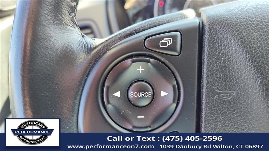 2013 Honda CR-V AWD 5dr EX-L, available for sale in Wilton, Connecticut | Performance Motor Cars Of Connecticut LLC. Wilton, Connecticut 2013 Honda CR-V AWD 5dr EX-L, available for sale in Wilton, Connecticut | Performance Motor Cars Of Connecticut LLC. Wilton, Connecticut