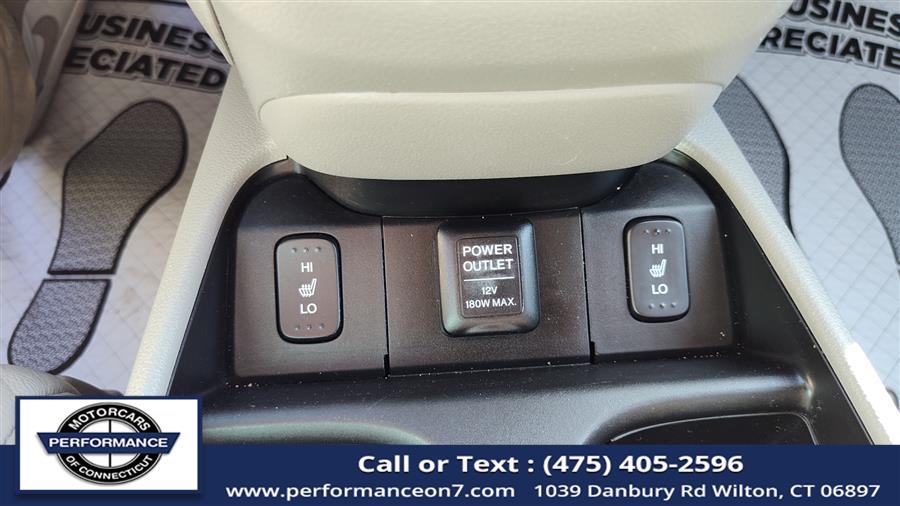 2013 Honda CR-V AWD 5dr EX-L, available for sale in Wilton, Connecticut | Performance Motor Cars Of Connecticut LLC. Wilton, Connecticut 2013 Honda CR-V AWD 5dr EX-L, available for sale in Wilton, Connecticut | Performance Motor Cars Of Connecticut LLC. Wilton, Connecticut