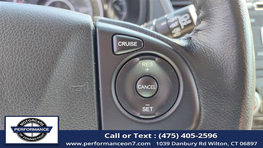 2013 Honda CR-V AWD 5dr EX-L, available for sale in Wilton, Connecticut | Performance Motor Cars Of Connecticut LLC. Wilton, Connecticut 2013 Honda CR-V AWD 5dr EX-L, available for sale in Wilton, Connecticut | Performance Motor Cars Of Connecticut LLC. Wilton, Connecticut