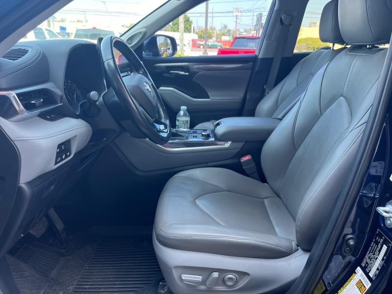 2021 Toyota Highlander Limited AWD, available for sale in Maple Shade, New Jersey | Car Revolution. Maple Shade, New Jersey 2021 Toyota Highlander Limited AWD, available for sale in Maple Shade, New Jersey | Car Revolution. Maple Shade, New Jersey