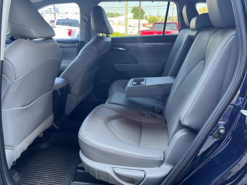 2021 Toyota Highlander Limited AWD, available for sale in Maple Shade, New Jersey | Car Revolution. Maple Shade, New Jersey 2021 Toyota Highlander Limited AWD, available for sale in Maple Shade, New Jersey | Car Revolution. Maple Shade, New Jersey