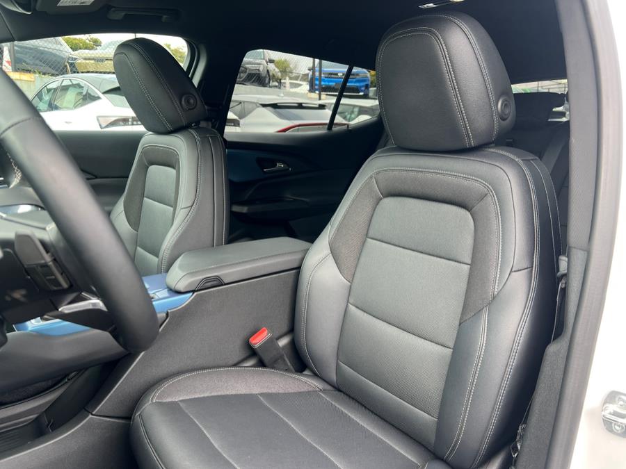 2024 Chevrolet Equinox EV 2LT FWD, available for sale in Daly City, California | Green Light Auto Wholesale. Daly City, California 2024 Chevrolet Equinox EV 2LT FWD, available for sale in Daly City, California | Green Light Auto Wholesale. Daly City, California