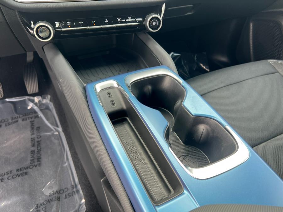 2024 Chevrolet Equinox EV 2LT FWD, available for sale in Daly City, California | Green Light Auto Wholesale. Daly City, California 2024 Chevrolet Equinox EV 2LT FWD, available for sale in Daly City, California | Green Light Auto Wholesale. Daly City, California