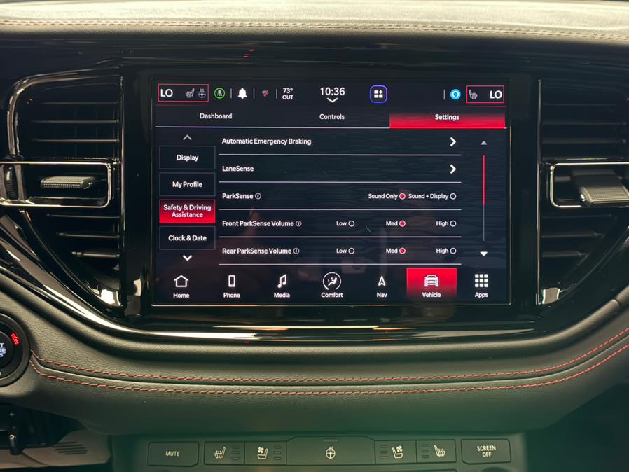 2023 Dodge Durango R/T Premium AWD, available for sale in Massapequa Park, New York | Power Motors East. Massapequa Park, New York 2023 Dodge Durango R/T Premium AWD, available for sale in Massapequa Park, New York | Power Motors East. Massapequa Park, New York