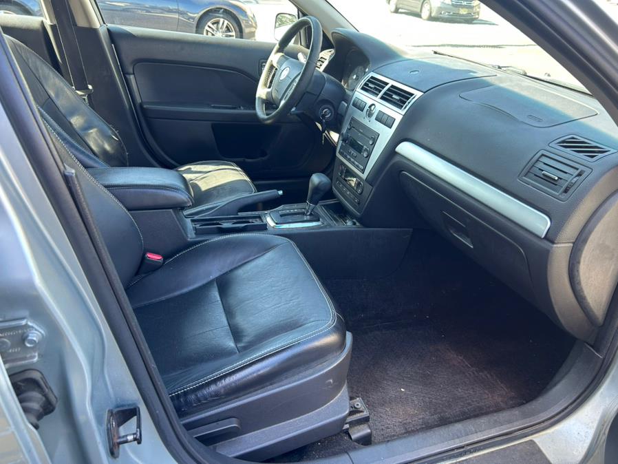 2006 Mercury Milan 4dr Sdn Premier 3.0, available for sale in Garfield, New Jersey | Urban Motors Collection. Garfield, New Jersey 2006 Mercury Milan 4dr Sdn Premier 3.0, available for sale in Garfield, New Jersey | Urban Motors Collection. Garfield, New Jersey