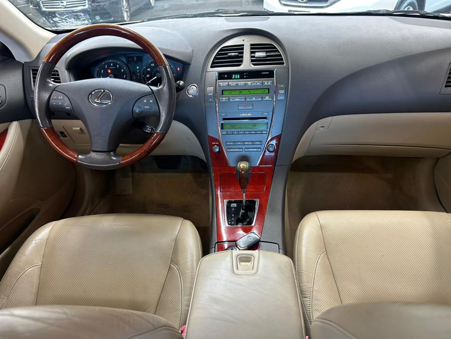 2009 Lexus ES 350 4dr Sdn, available for sale in Garfield, New Jersey | Urban Motors Collection. Garfield, New Jersey 2009 Lexus ES 350 4dr Sdn, available for sale in Garfield, New Jersey | Urban Motors Collection. Garfield, New Jersey