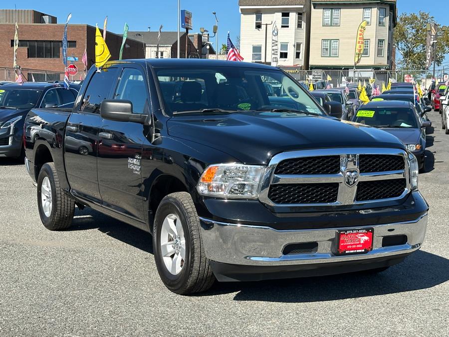 2022 Ram 1500 Classic Warlock photo 3