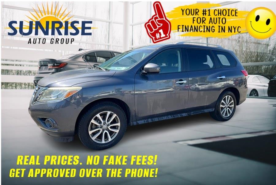 Used 2013 Nissan Pathfinder in Elmont, New York | Sunrise of Elmont. Elmont, New York