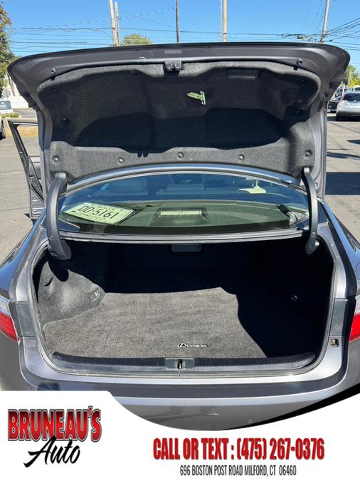 2015 Lexus ES 350 4dr Sdn, available for sale in Milford, Connecticut | Bruneau's Auto Inc. Milford, Connecticut 2015 Lexus ES 350 4dr Sdn, available for sale in Milford, Connecticut | Bruneau's Auto Inc. Milford, Connecticut