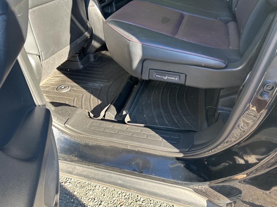 2017 Honda Ridgeline Black Edition 4x4 Crew Cab 5.3'' Bed, available for sale in Vernon Rockville, Connecticut | Vernon Motor Cars. Vernon Rockville, Connecticut 2017 Honda Ridgeline Black Edition 4x4 Crew Cab 5.3'' Bed, available for sale in Vernon Rockville, Connecticut | Vernon Motor Cars. Vernon Rockville, Connecticut