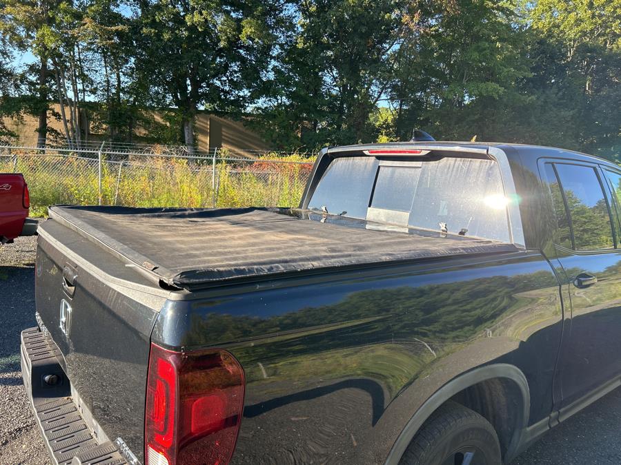 2017 Honda Ridgeline Black Edition 4x4 Crew Cab 5.3'' Bed, available for sale in Vernon Rockville, Connecticut | Vernon Motor Cars. Vernon Rockville, Connecticut 2017 Honda Ridgeline Black Edition 4x4 Crew Cab 5.3'' Bed, available for sale in Vernon Rockville, Connecticut | Vernon Motor Cars. Vernon Rockville, Connecticut